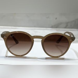 Ray-Ban Sunglasses